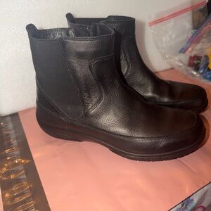 Hotter Black Chestnut Zip-up Fastening ankle Boots 8.5